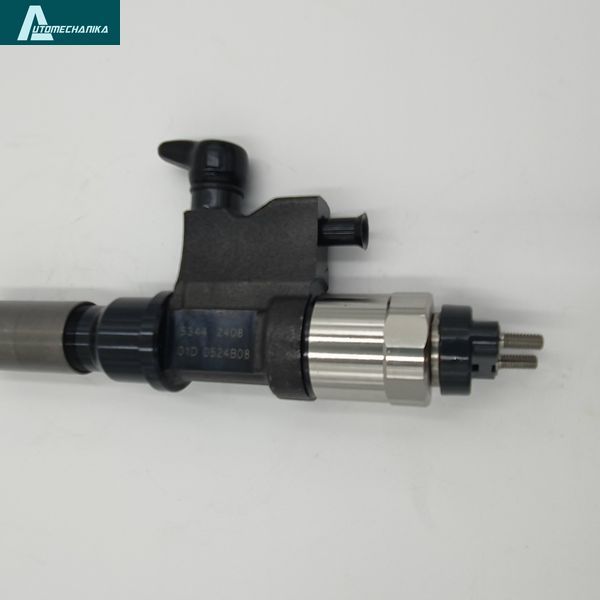 Форсунка топливная 4HK1 EВРО-3 ISUZU АТАМАН 8976024857A фото
