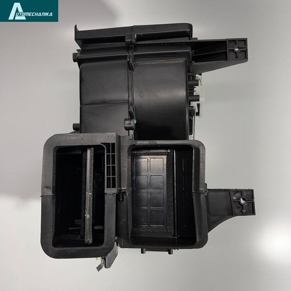 Отопитель кабины в сборе с радиатором Е1 Е2 4HG1 4HG1T Isuzu Богдан 8971747336A фото