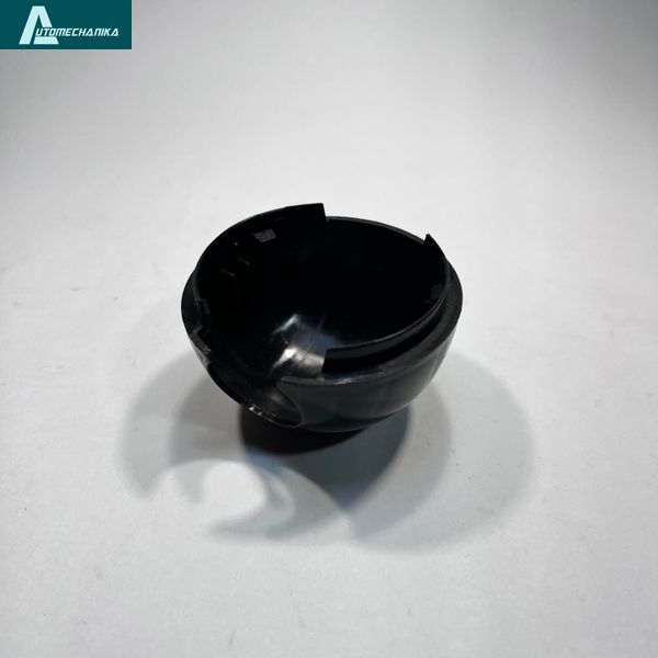 Крышка (заглушка) кронштейна зеркала ISUZU NQR 71 8975816312A фото