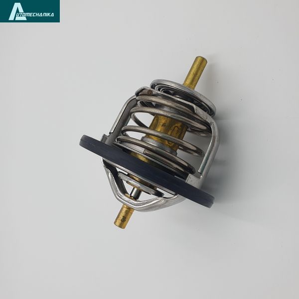 Engine Coolant Thermostat 82 C ISUZU NPR NQR 4HE1 4HK1 4HF1 8973007903