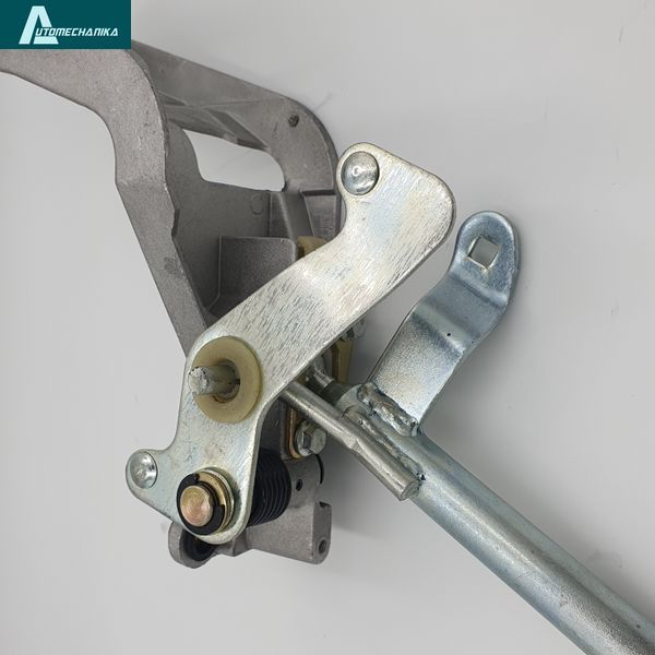 Gear Shift Change Lever Bracket ISUZU NPR NQR 8972045051