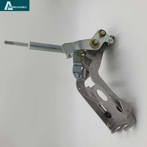 Gear Shift Change Lever Bracket ISUZU NPR NQR 8972045051