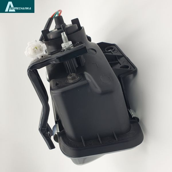 Фара противотуманная левая ISUZU NLR NPR NQR90 8982320591A фото